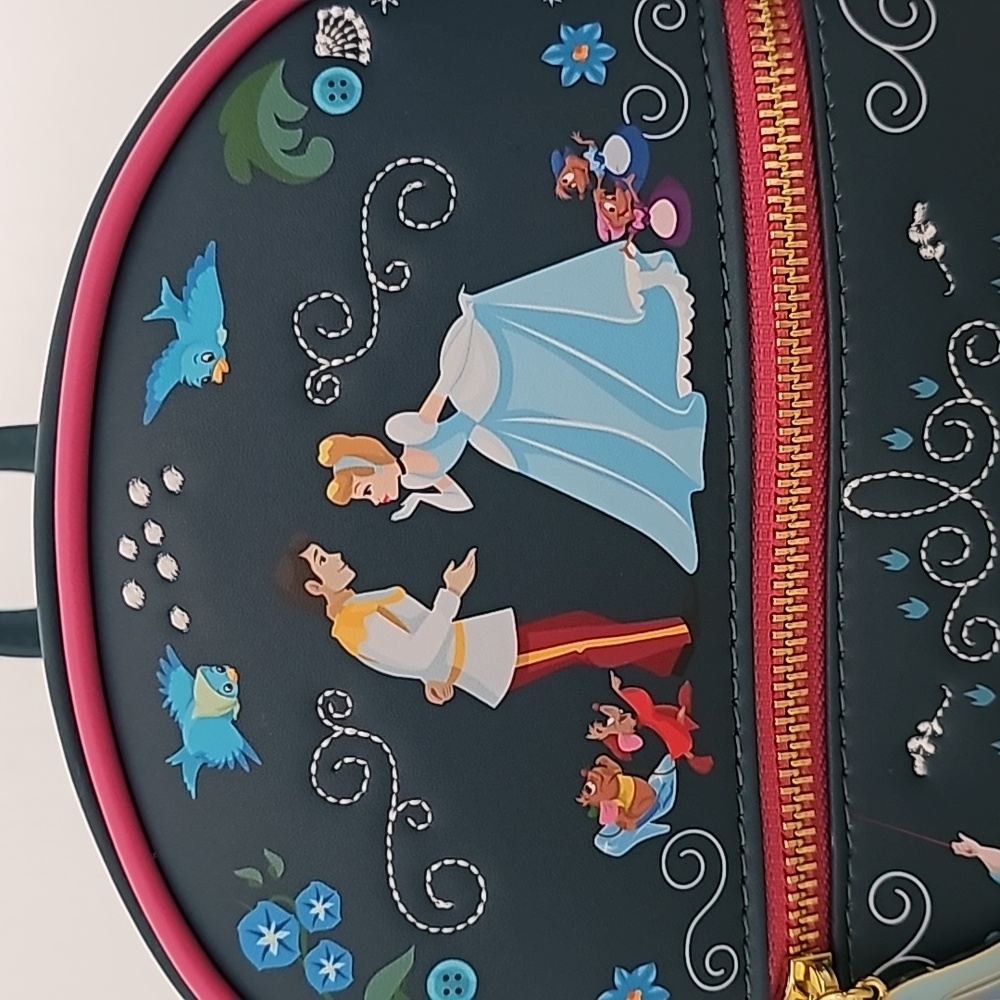 Loungefly Cinderella Backpack - Picture 7 of 8